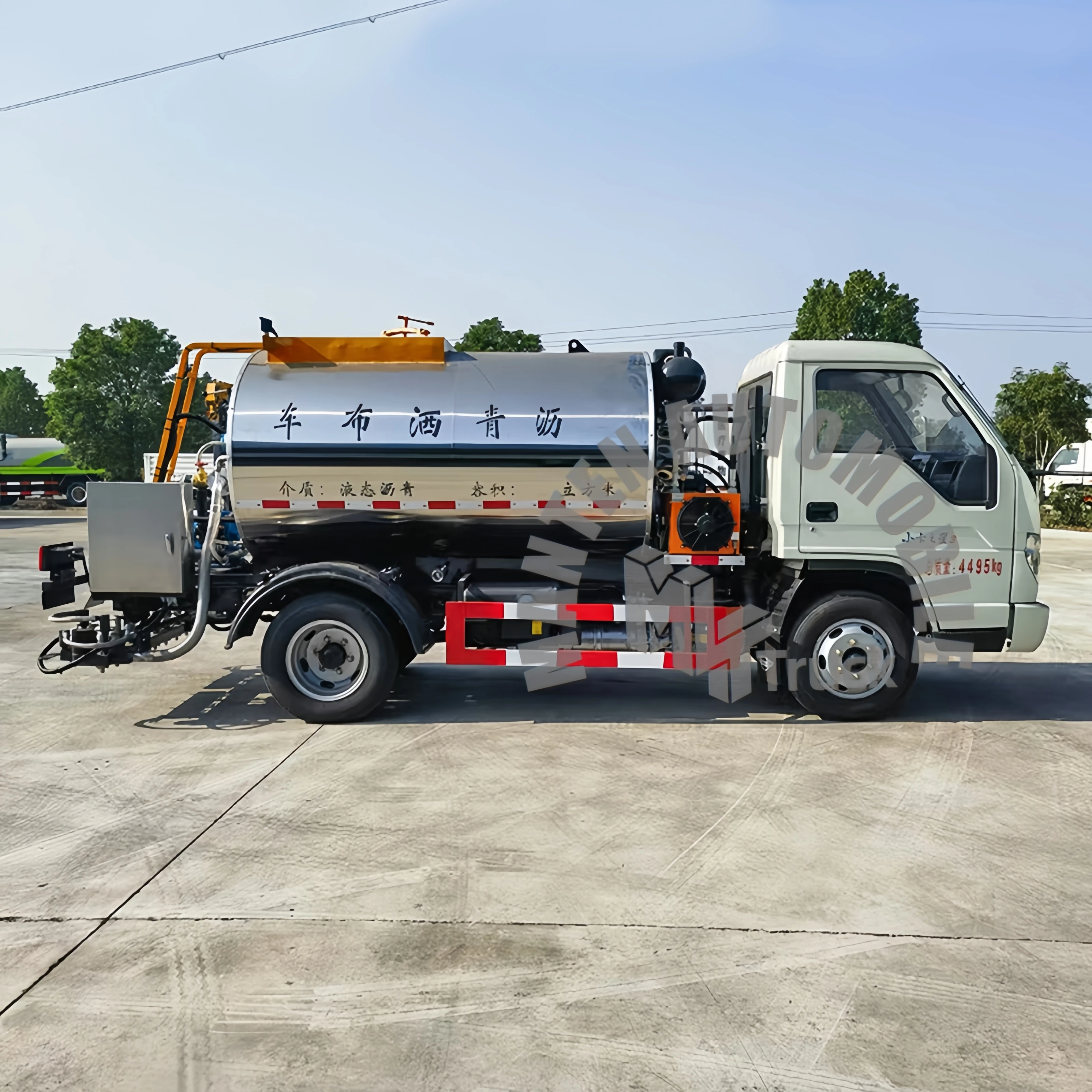 Foton дорожный распылитель 3CBM асфальтоэмульсионный битума распылительная машина