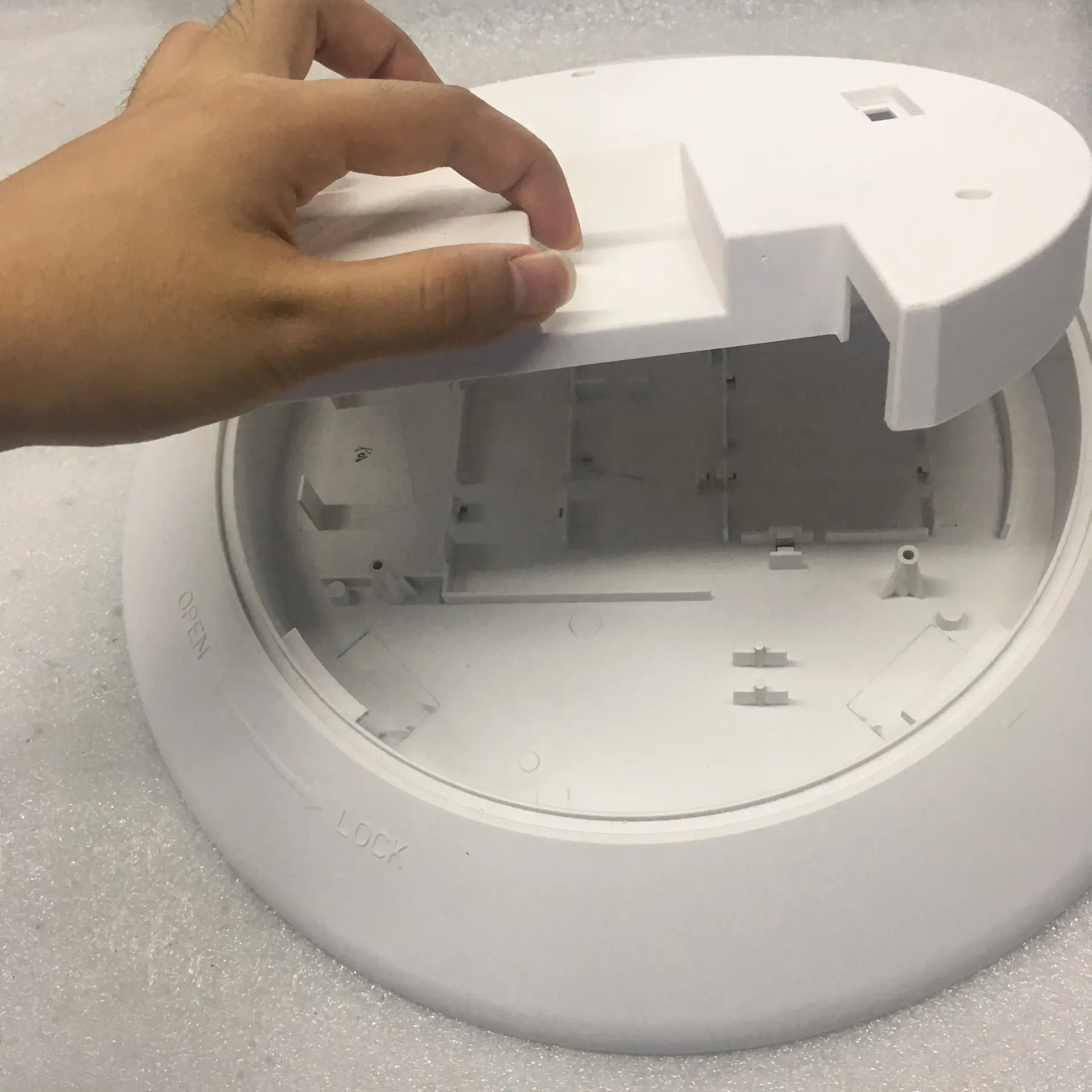 Tuya Control IP65 Dimmable Flush Mount Ceil Light ultra Slim Modern LED Smart Home Lights for Living Room