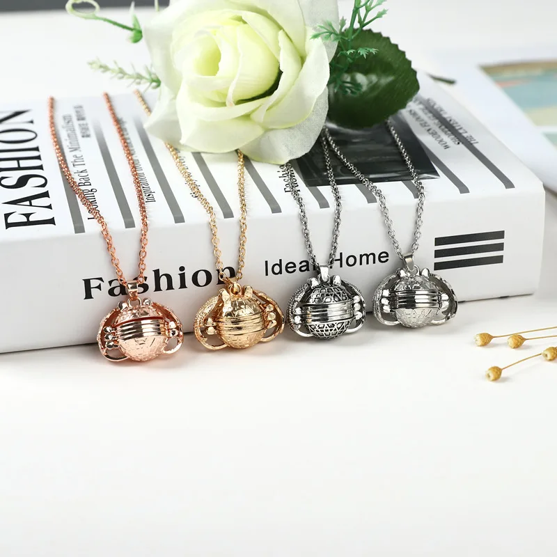 Personality Openable Pendant Multilayer Wing Photo Box Photo Ball Locket Necklace keychain Lockets For Photos Pendant Necklace