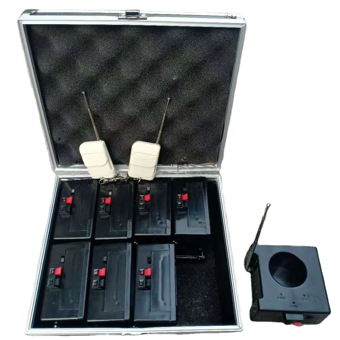 8 Cues Special Effect Stage Fountain Cold Flame Fireworks Firing System for Wedding Black Party Wireless