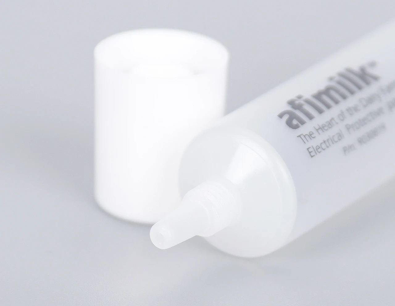 Hot Sale 10ml 15ml 19mm Diameter Cylinder Small Container Transparent Frosted Soft Plastic Makeup Tube Tube With Hot Stamping