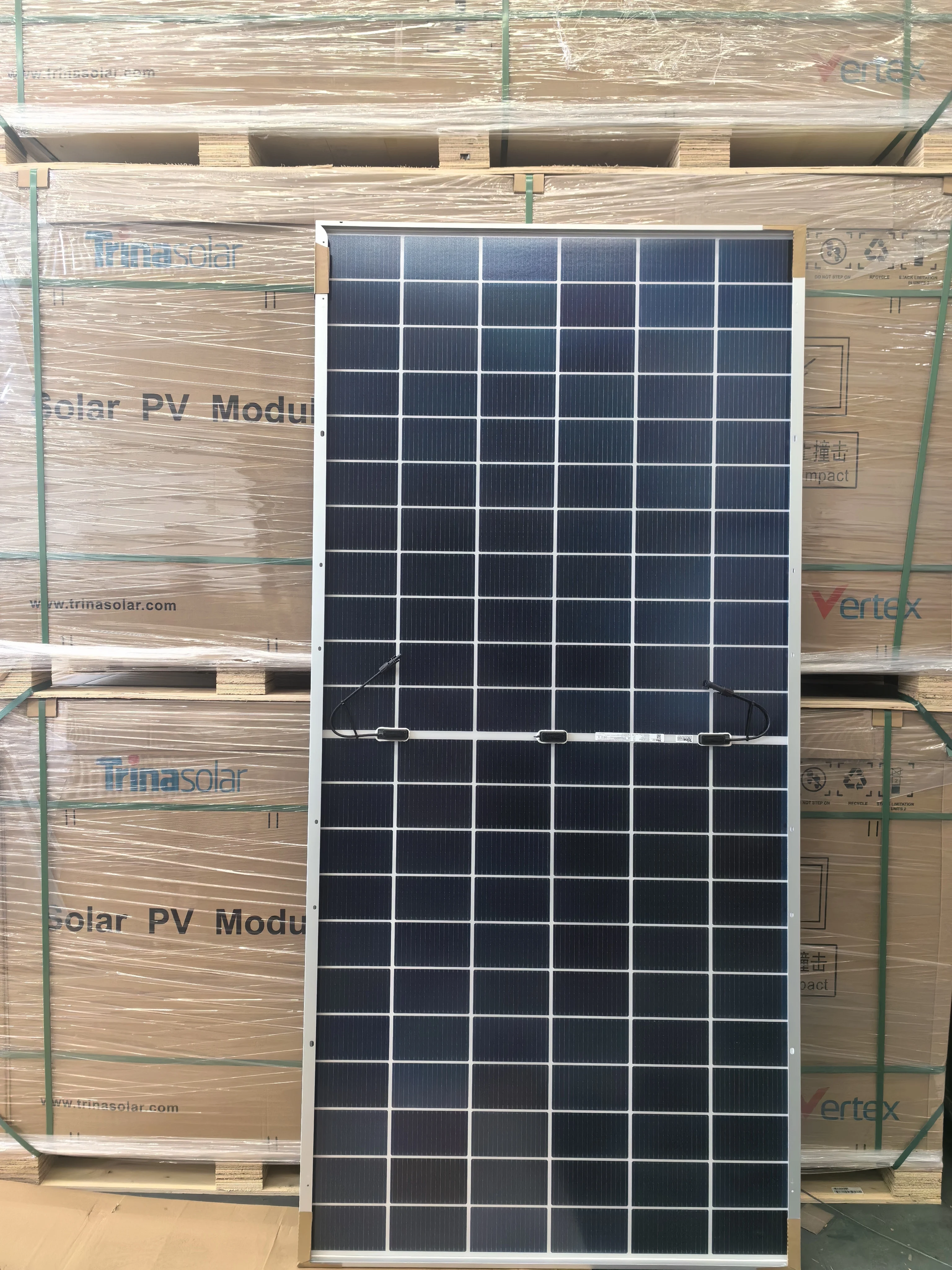 Tier 1 Trina Solar Panel TSM-DE19RC.20 560-580W Module 560W 565W 570W 575W 580W Bifacial Doublr Glass Solar Panel