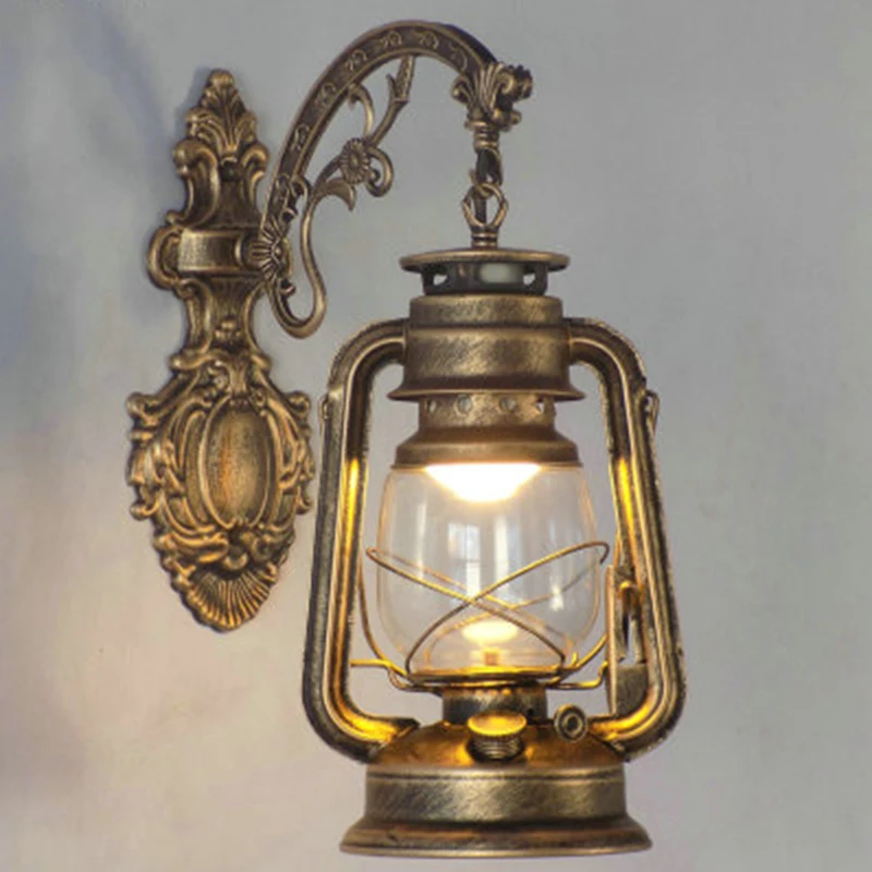 
2020 New Vintage LED Wall Lamp Retro Kerosene Wall Light European Antique Style Luminaire 