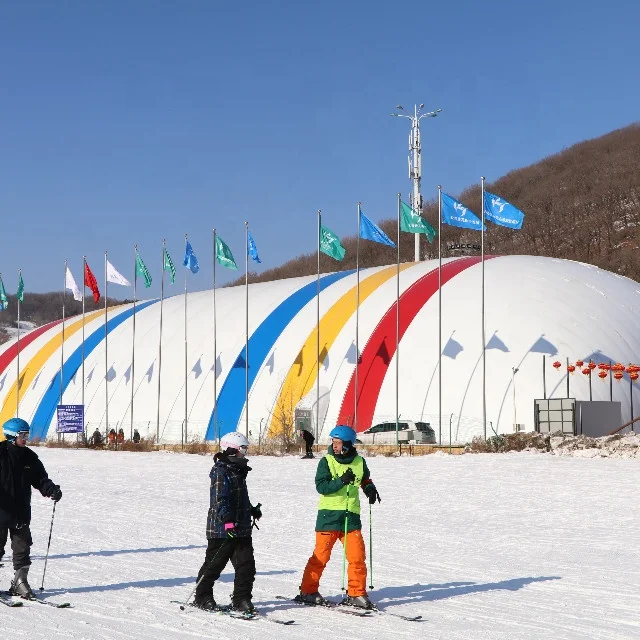 Воздушный купол для футбольного поля большой футбольный стадион