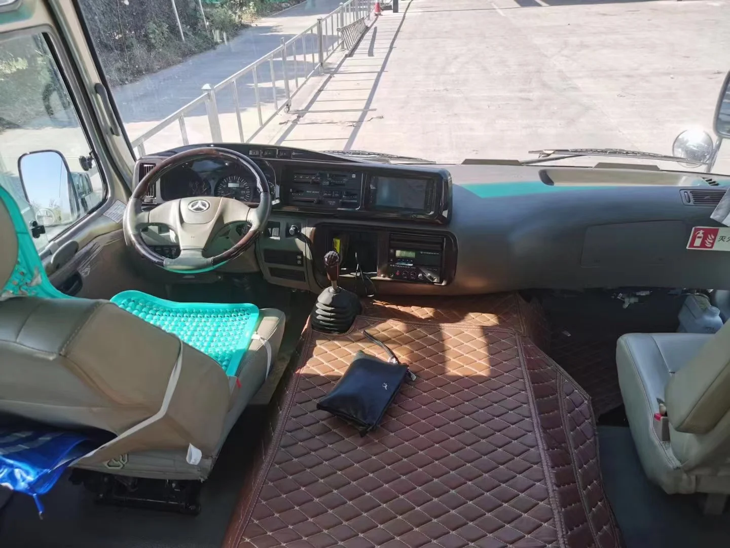 Jingma JMV6772CF Used coach