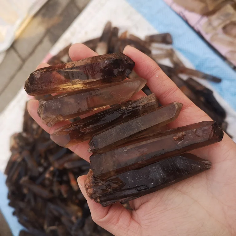 Wholesale Natural Smoky Crystal Quartz Stone Rough Smoky Crystal Point