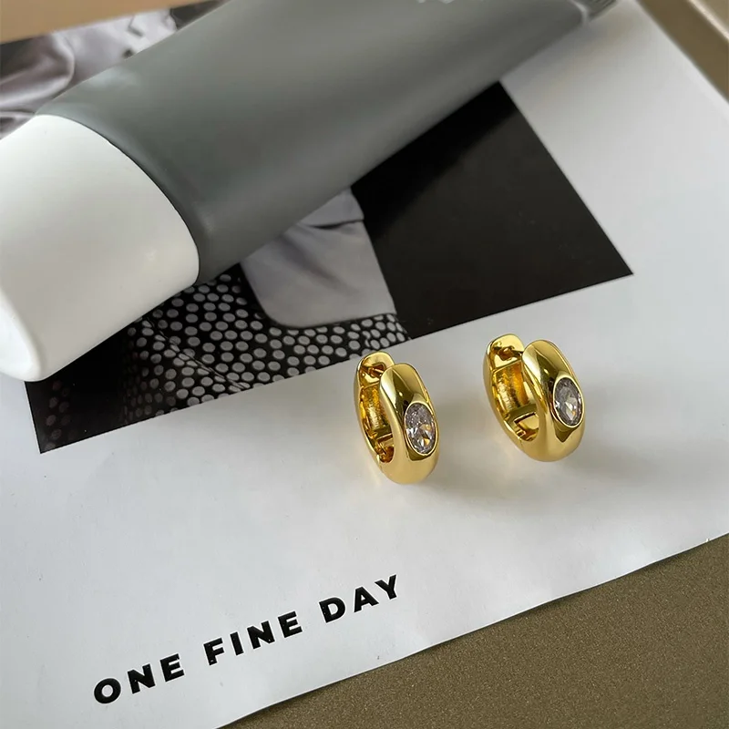 18K Gold Plated Brass Jewelry Oval Diamond Zircon Small Hoop INS Accessories Earrings E211339
