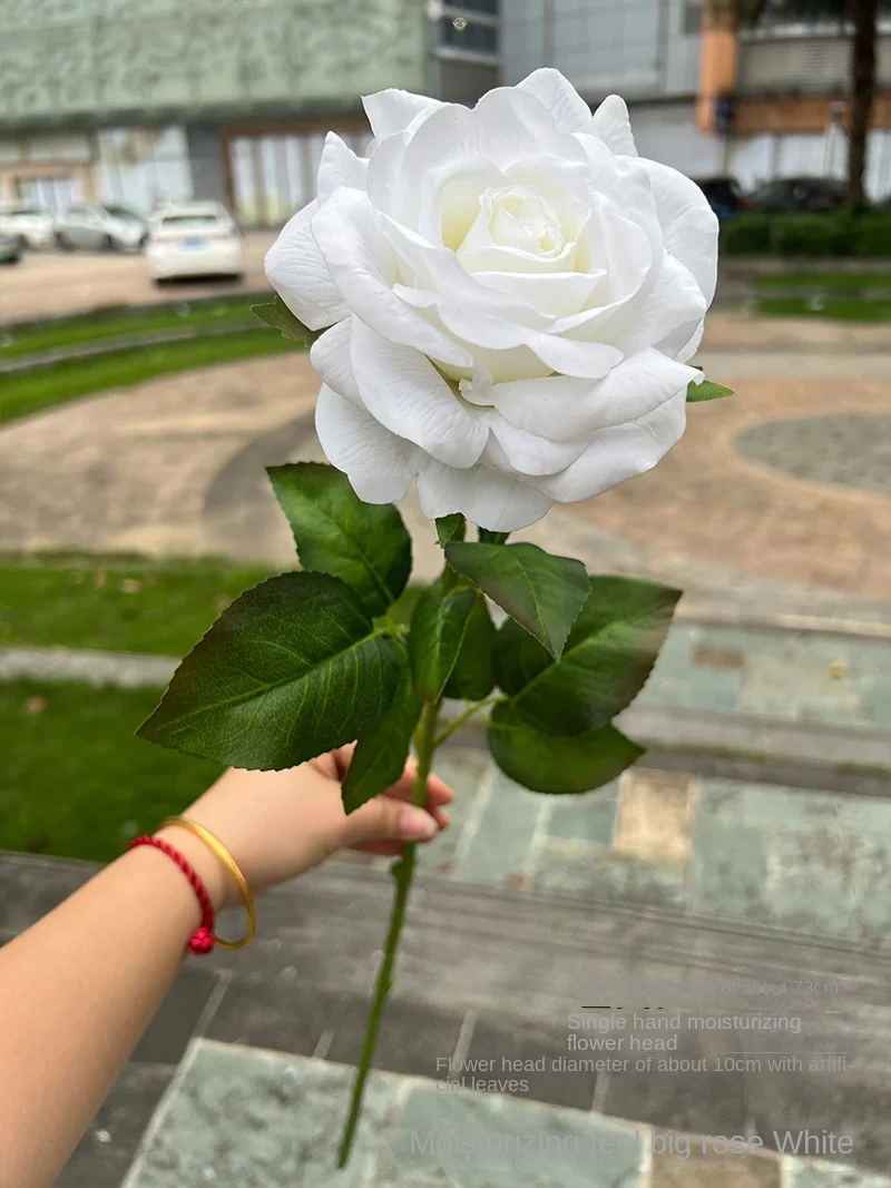White Rose Artificial Flowers for Hand Moisturizing Single Home Wedding Decoration Wholesale from Foreign Trade Manufacturers