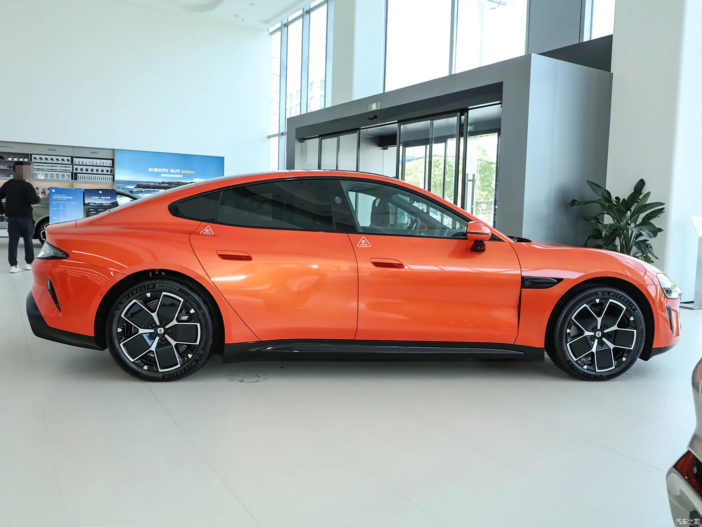 Used cars for sale XIAOMI SU7 Lava Orange Ev New Energy Vehicle Pure Electric China Factory High Power Ultra Remote 5-seater