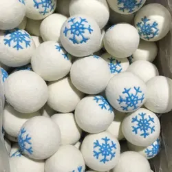 100% new zealand dryer wool felt balls organic wool drying ball