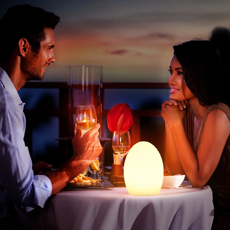 Outdoor Hotel Cafe Dining Table Colourful Ambient Lighting Decorated Egg Rechargeable Table Lamp