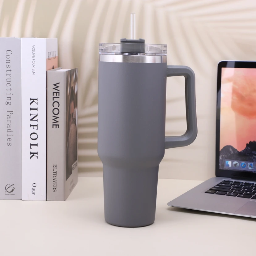2023 custom vacuum insulated stainless steel 40 oz tumbler cup with handle and straw  travel mug 40oz