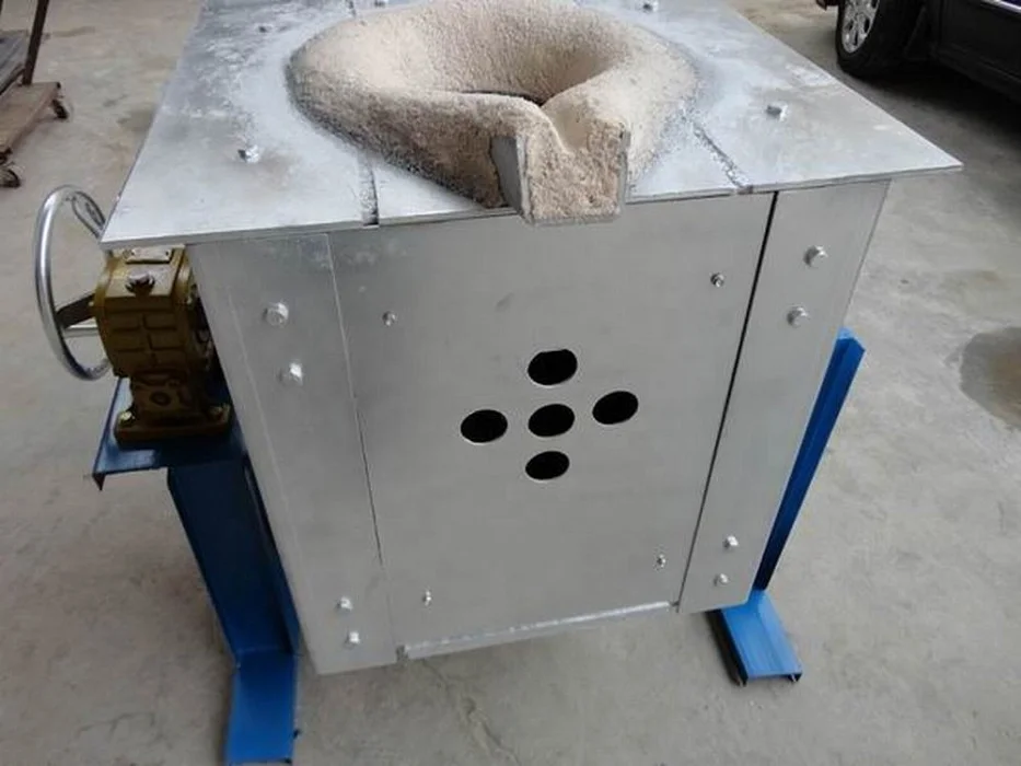  Небольшая индукционная печь для плавления стекла и золота