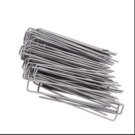 GardenMate 50-Pack 6' 11 Gauge Heavy-Duty U-Shaped Garden Securing Stakes/Spikes/Pins/Pegs - Sod Staples for Anchoring Weed Bar