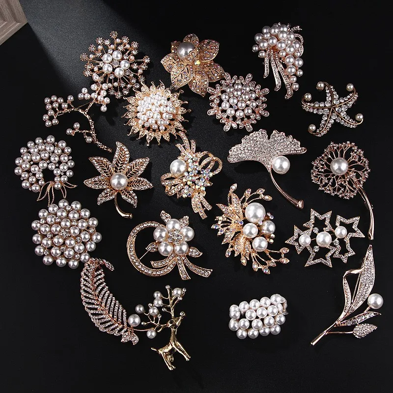 60 Styles Shiny Micro Pave Rhinestone Animals Brooch Pins Fine Gold Plated Flower Heart Star Butterfly Pearl Brooches Women