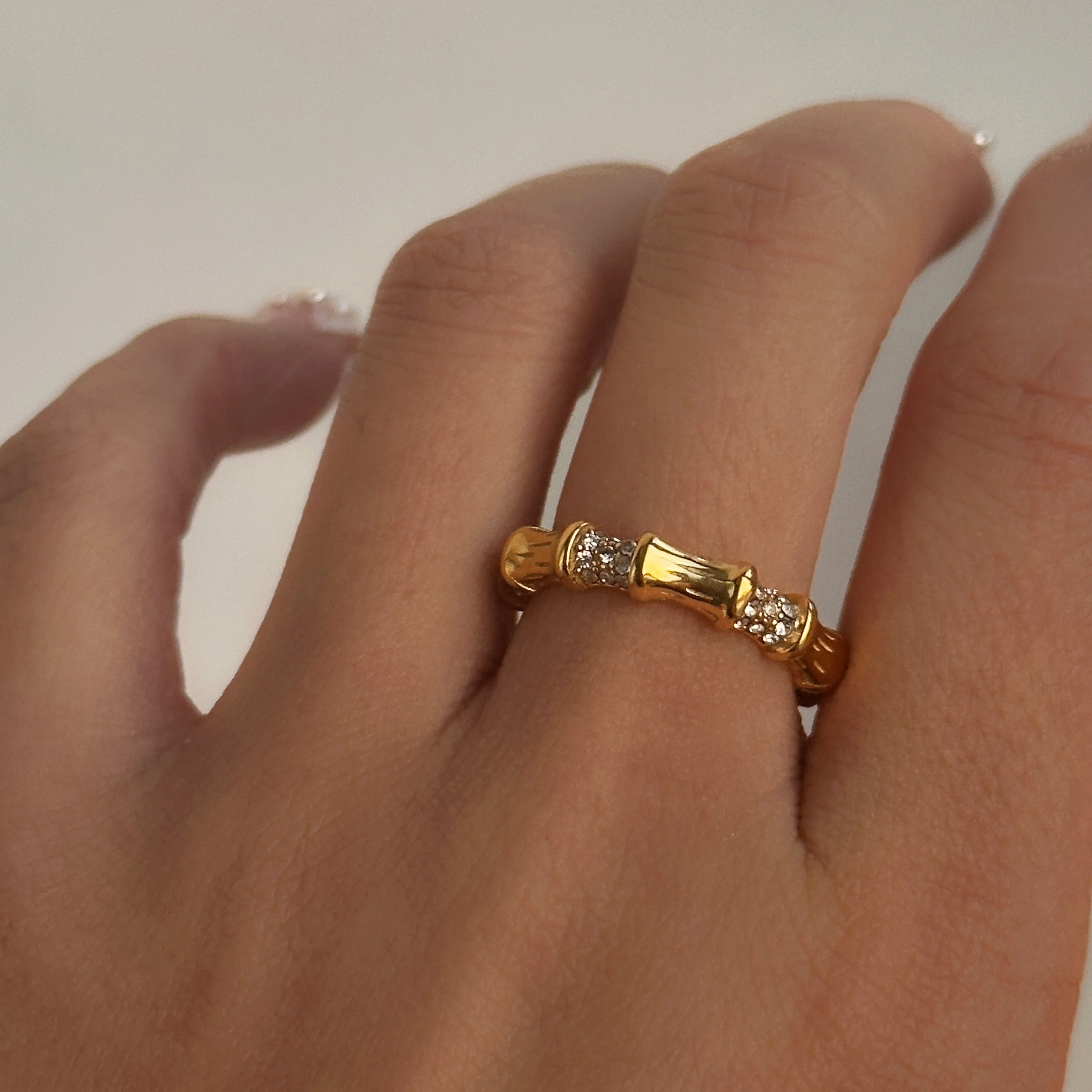 2024 Dazan Summer New Ins Trendy 18k Pvd Gold Plated Stainless Steel Polished Vintage Bamboo Design Dandelion Zircon Ring Women