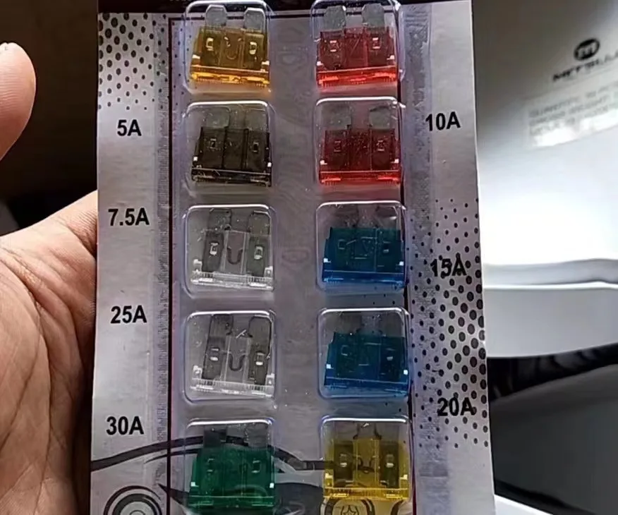 Low voltage auto fuse fusibles automotriz 2A to 40A zinc alloy car fuse 10a/15a/20a car fuse set small car insert fuse