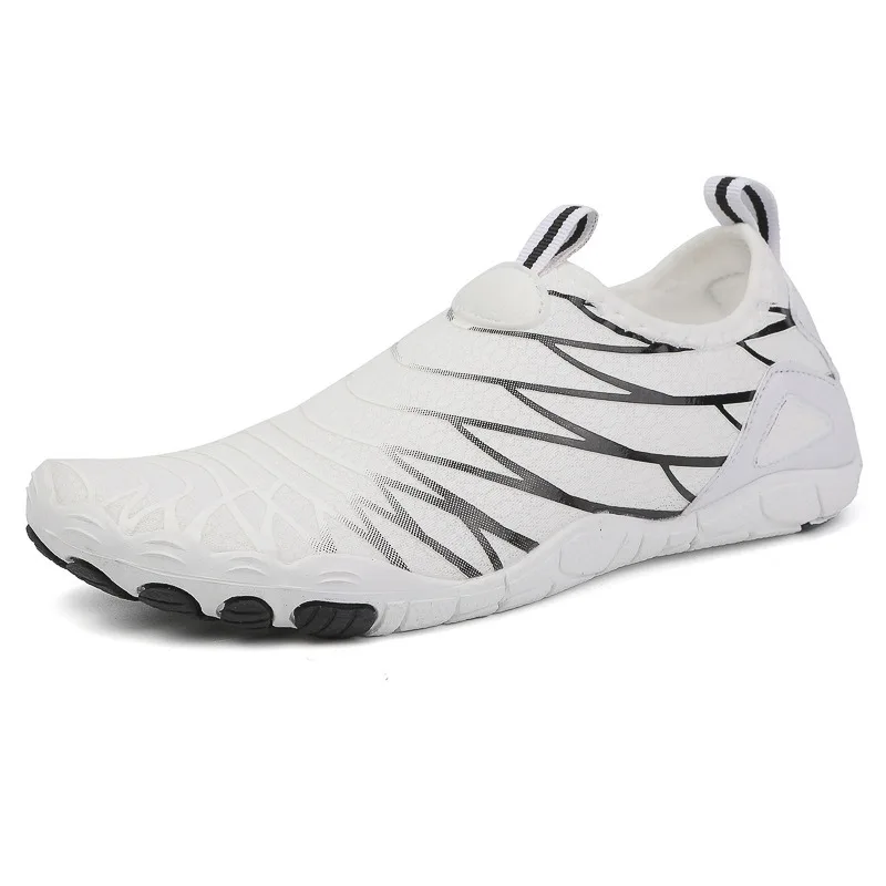 Hot selling beach swimming and wading shoes quick drying five finger yoga shoes, fitness snorkeling casual couple barefoot shoes
