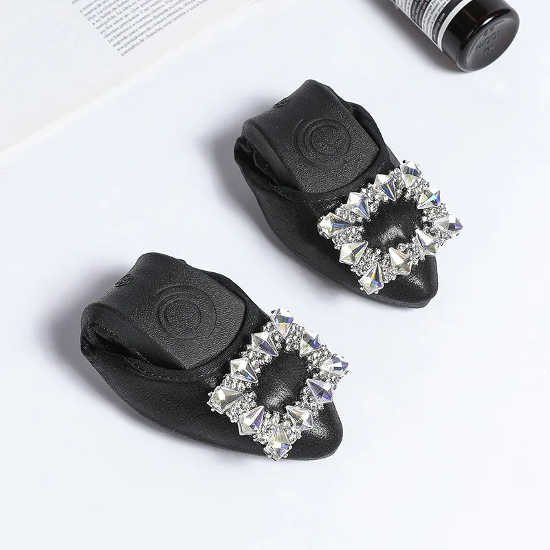 High Quality Customized Loafers Women Soft Sole Slip On Flat Shoes for Girls Bridal Wedding Party Shoes Big Small Size 34-45