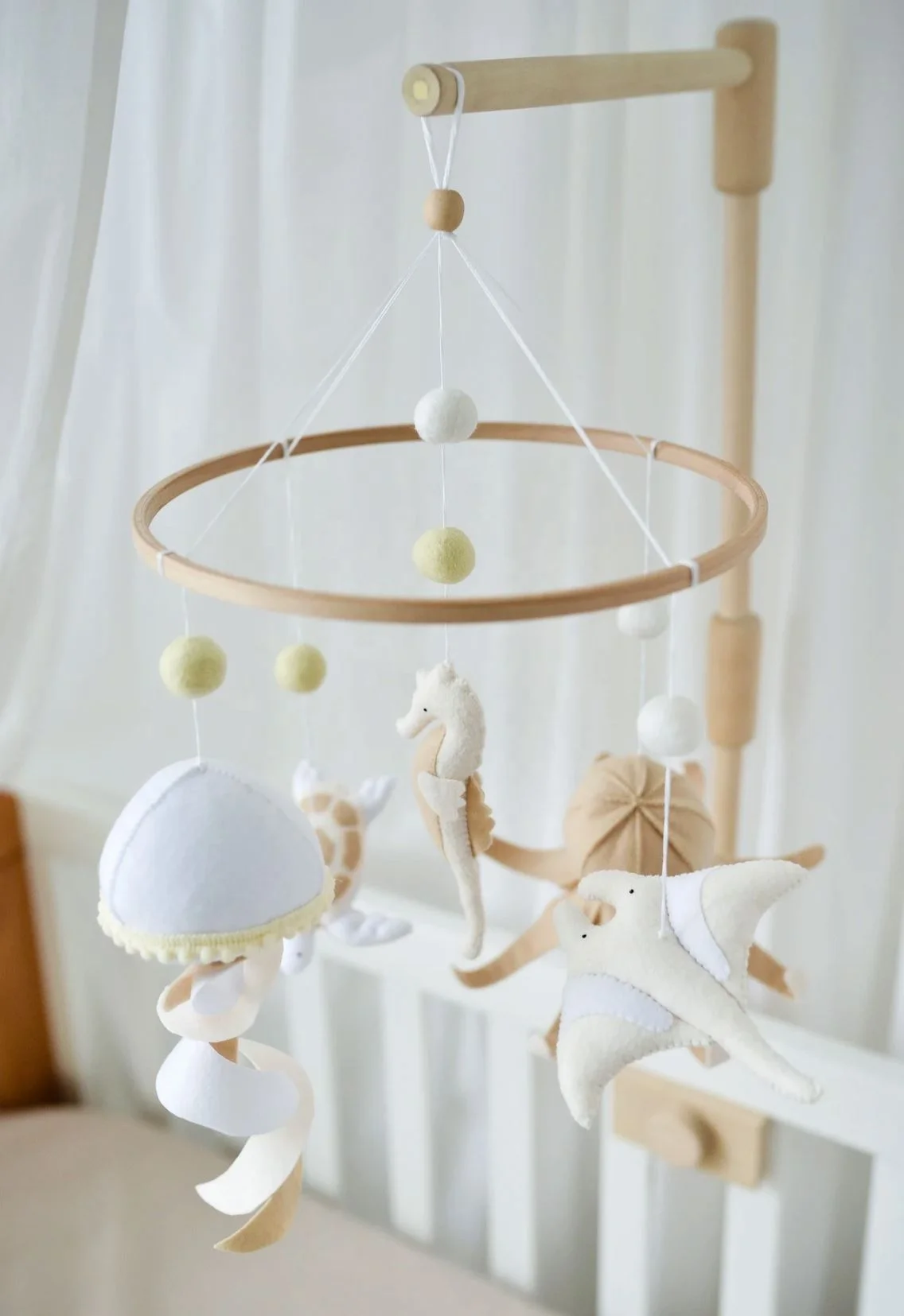 best quality octopus trending baby products sea ocean hanging crib musical wood cot baby felt mobiles for baby shower gift