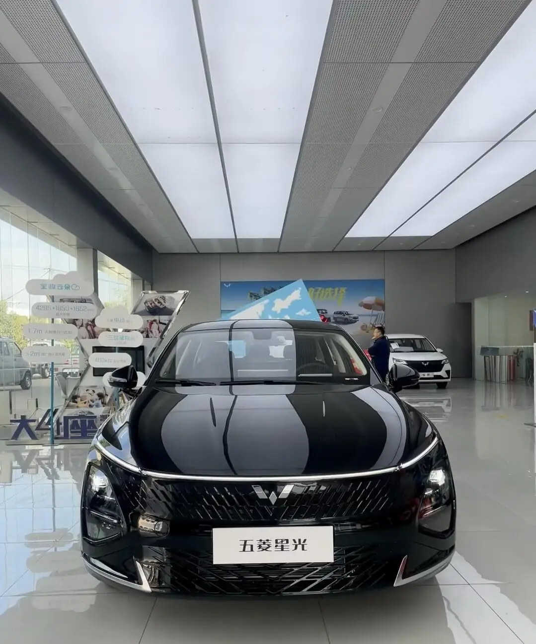 Лучшая цена китайский седан на экспорт электромобили wuling xingguang s 4x4 автомобили для взрослых дешевый автомобиль Новый энергетический