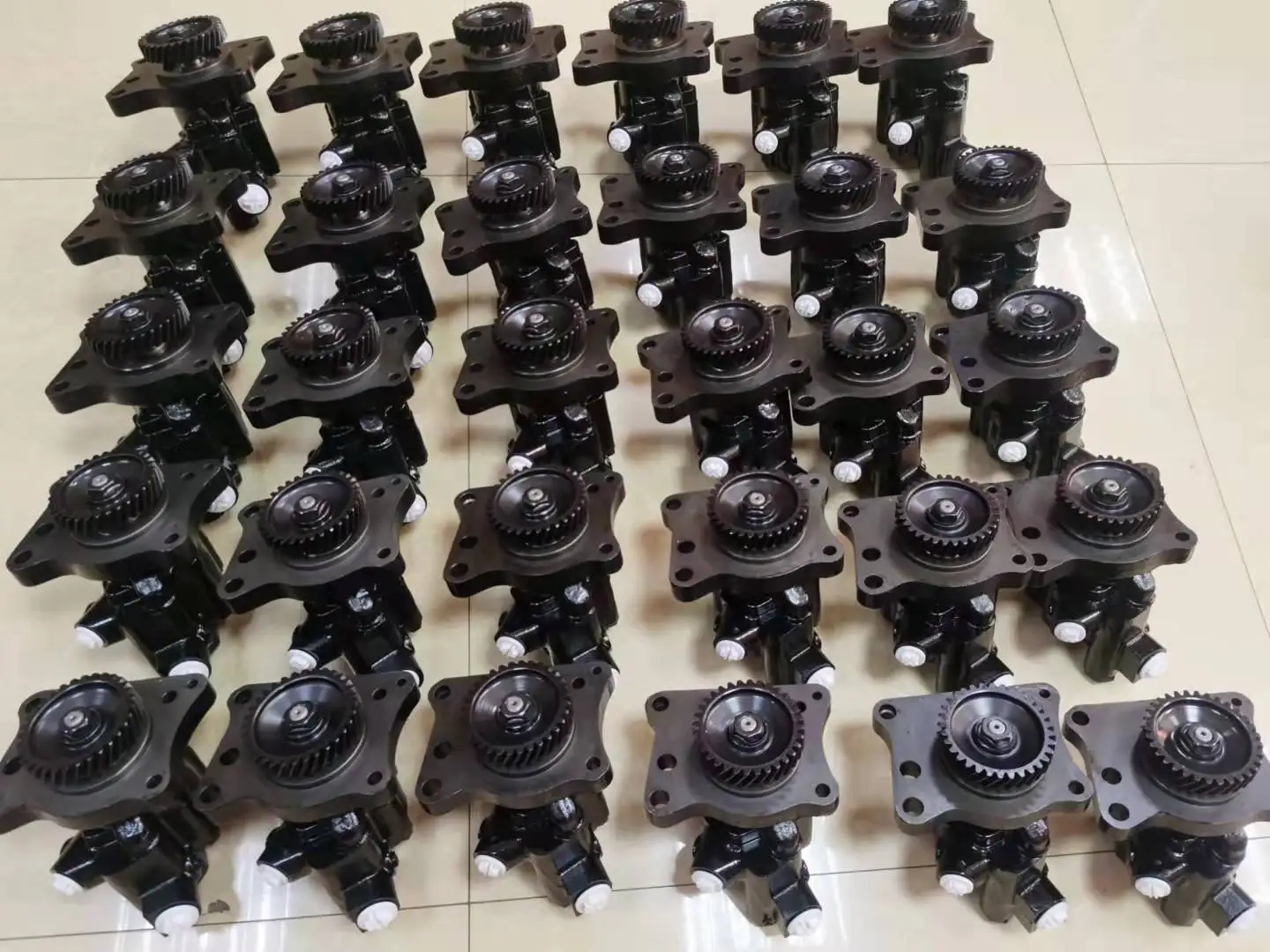 Daewoo  bus truck De12tis De12 De12t D2366 Doosan Engine Parts 65471016041 65.47101-6041 Power Steering Pump