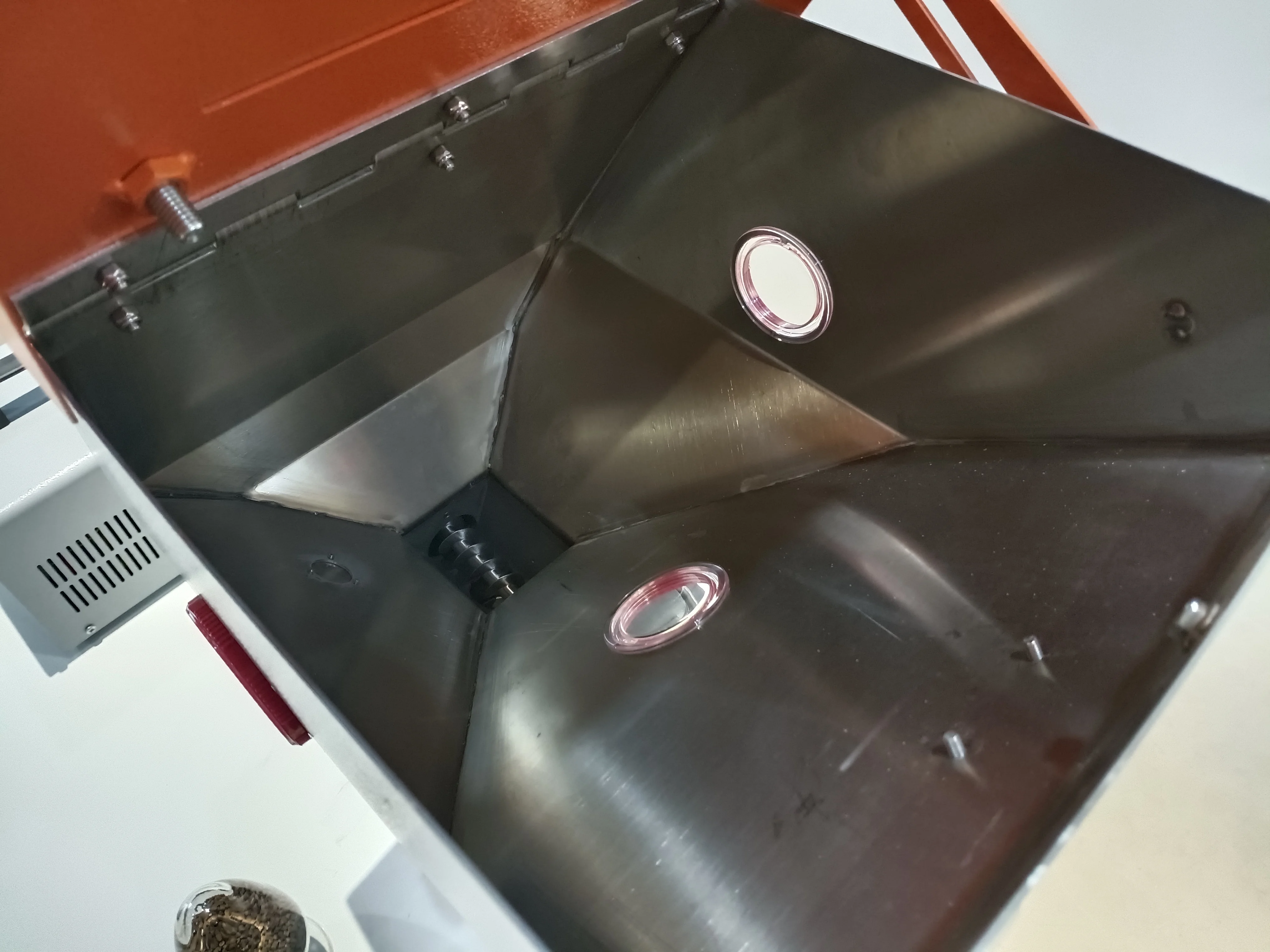 Industrial PLC controller masterbatch plastic double volumetric doser plastic granules color mixer machine