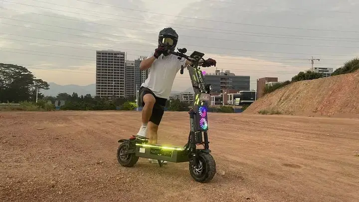 Foldable High Speed 72V E-Scooter 30-100Ah 13inch 14inch Fat Tire 8000W 10000W 15000W Electric Dual Motor Scooter