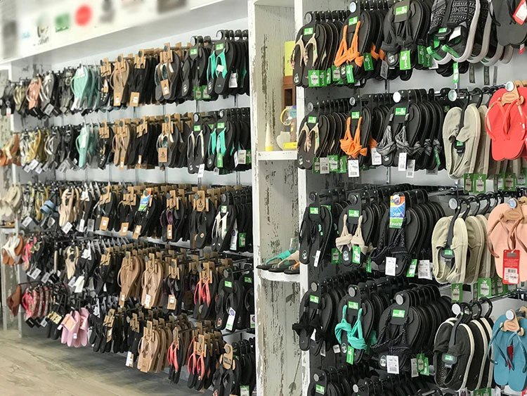 Flip Flop Wood Slipper Hanging Display Stand For Shop