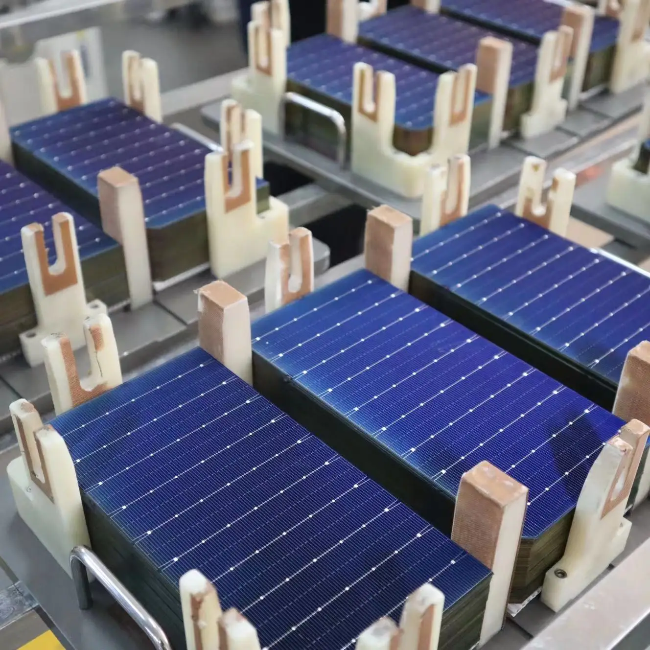 China manufactory wholesale price 345w poly solar panel for solar system use