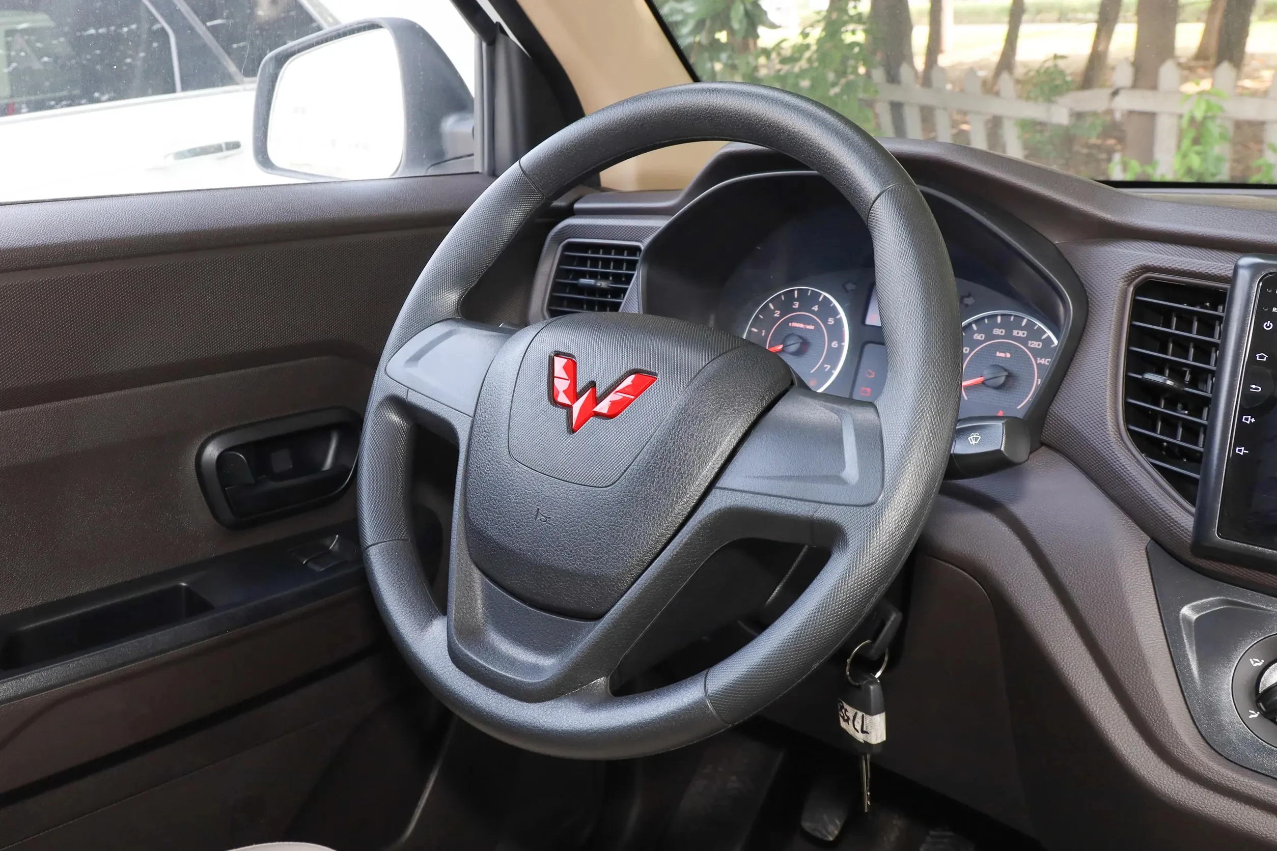 Китай Самый дешевый 5-дверный 5 7 8-местный пассажирский Автомобиль Mpv Wuling Hongguang Van продажа