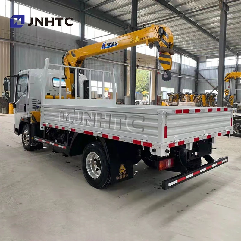 howo light duty mini 4*2 6 wheeler cargo truck with telescopic boom cranes Sinotruk small howo 3 ton  mounted crane cargo truck