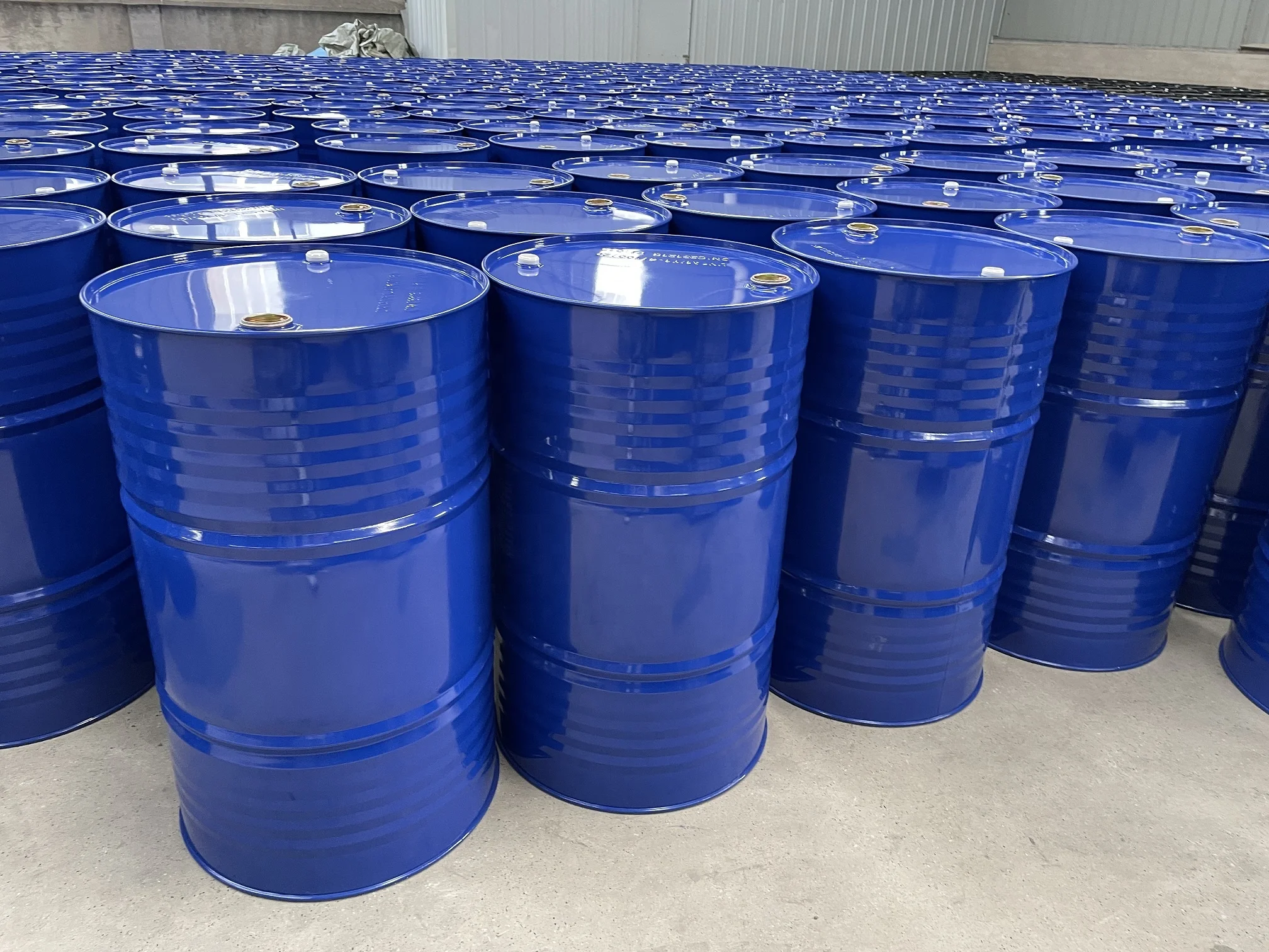 order direct 200kgs 200 liter new tight head type thick blue steel drum for crude oil