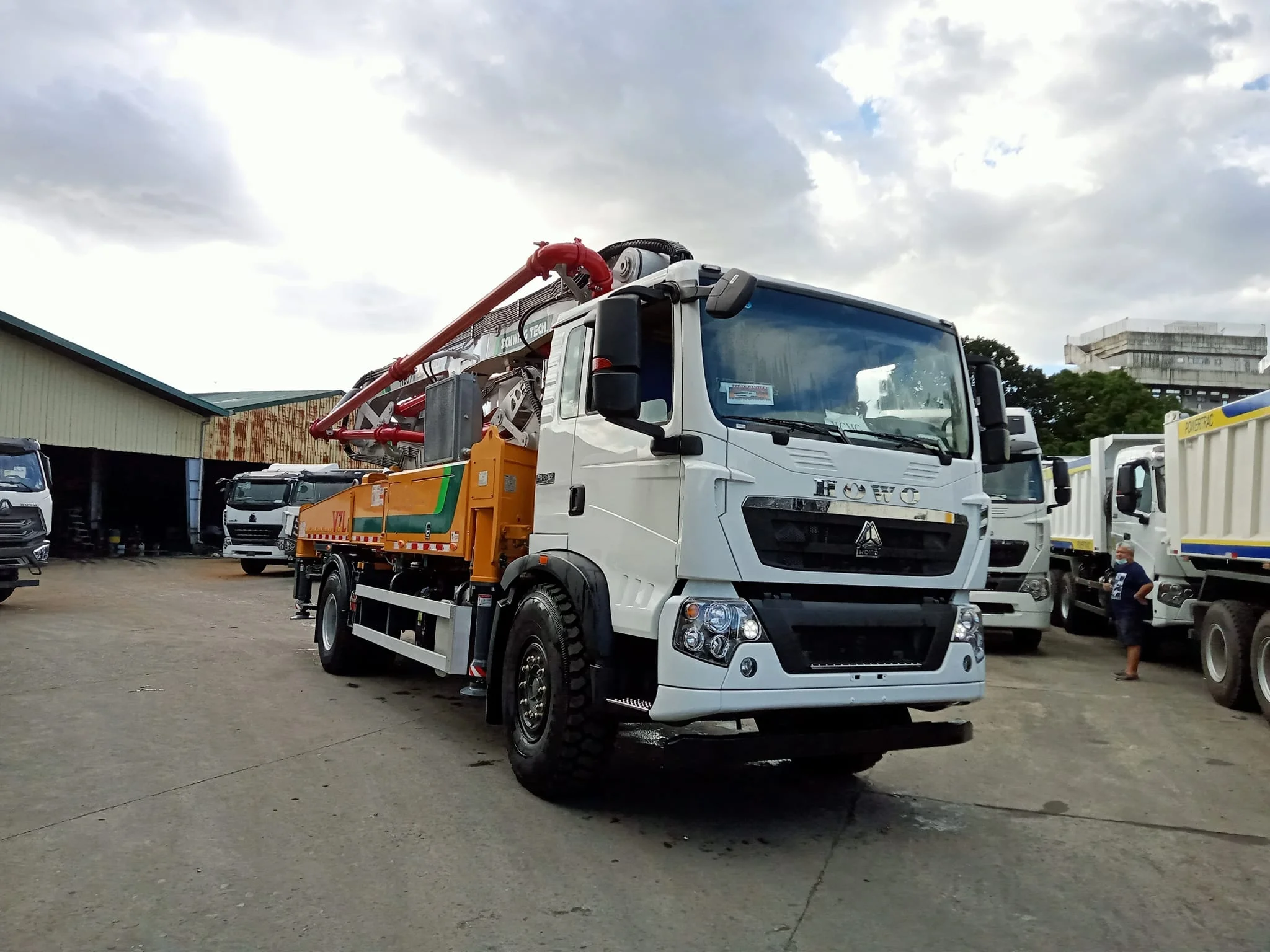 Hot Sale  37m Diesel  Hydraulic Concrete Pump Truck HB37V with Good Price
