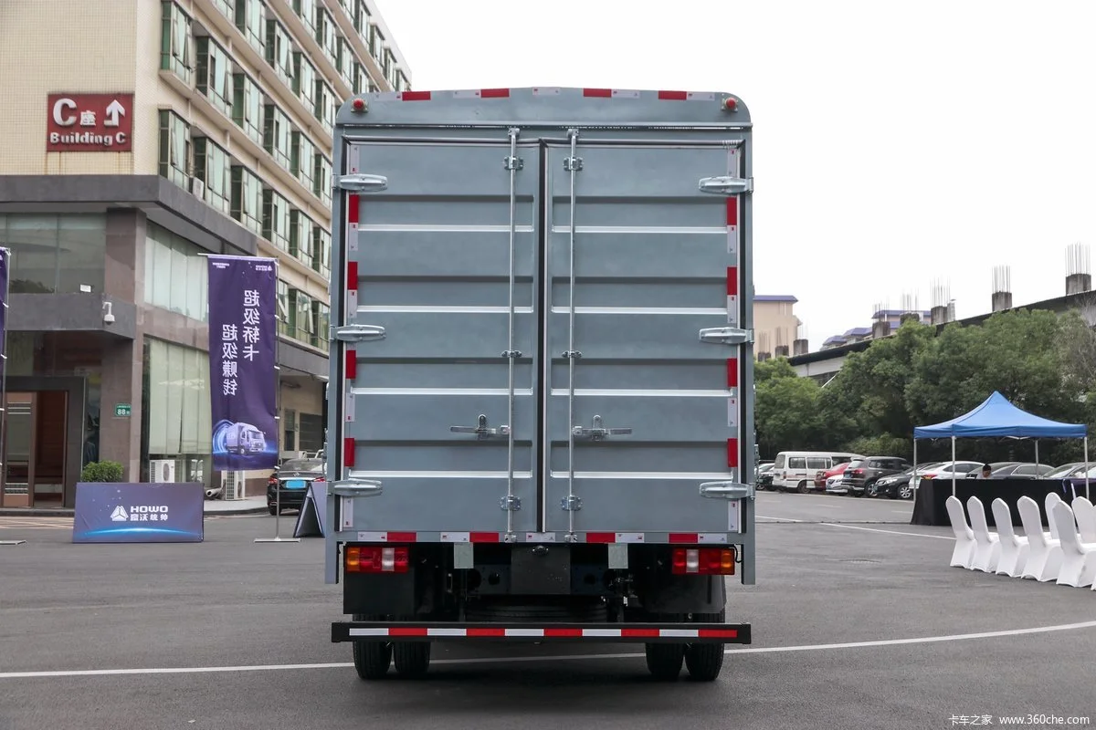 Fast Delivery Fruit Delivery Diesel Truck Warehouse Truck Light Cargo Truck Road Transporter