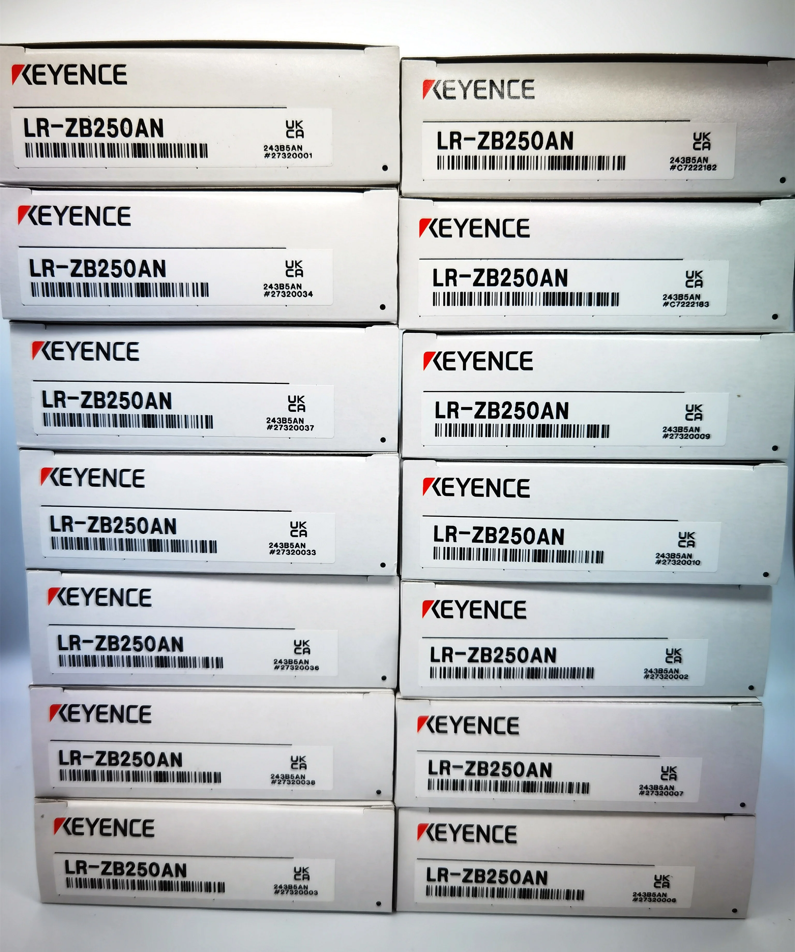 Новый оригинальный автономный CMOS лазерный Датчик KEYENCE LR-ZB250AN