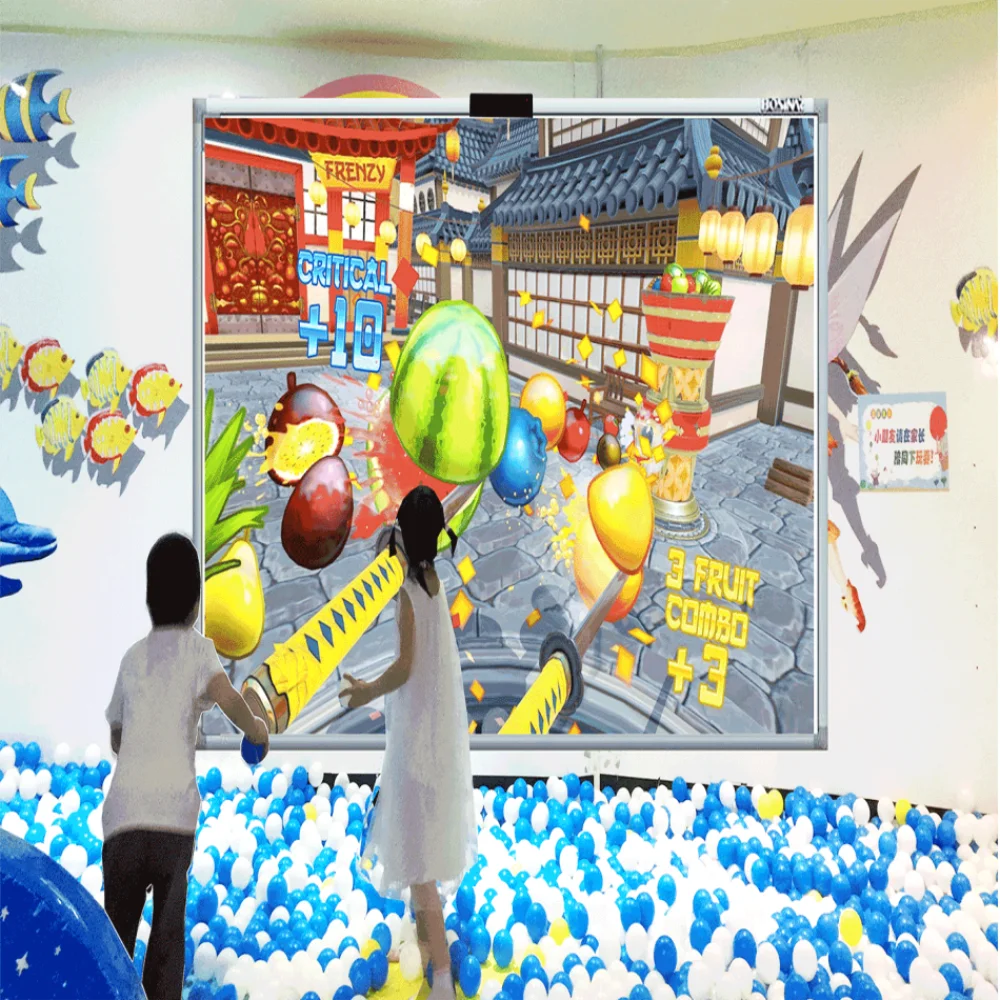 Winter Christmas Gift Snow ball theme interactive wall floor games indoor interactive game with  interactive system 7 free games