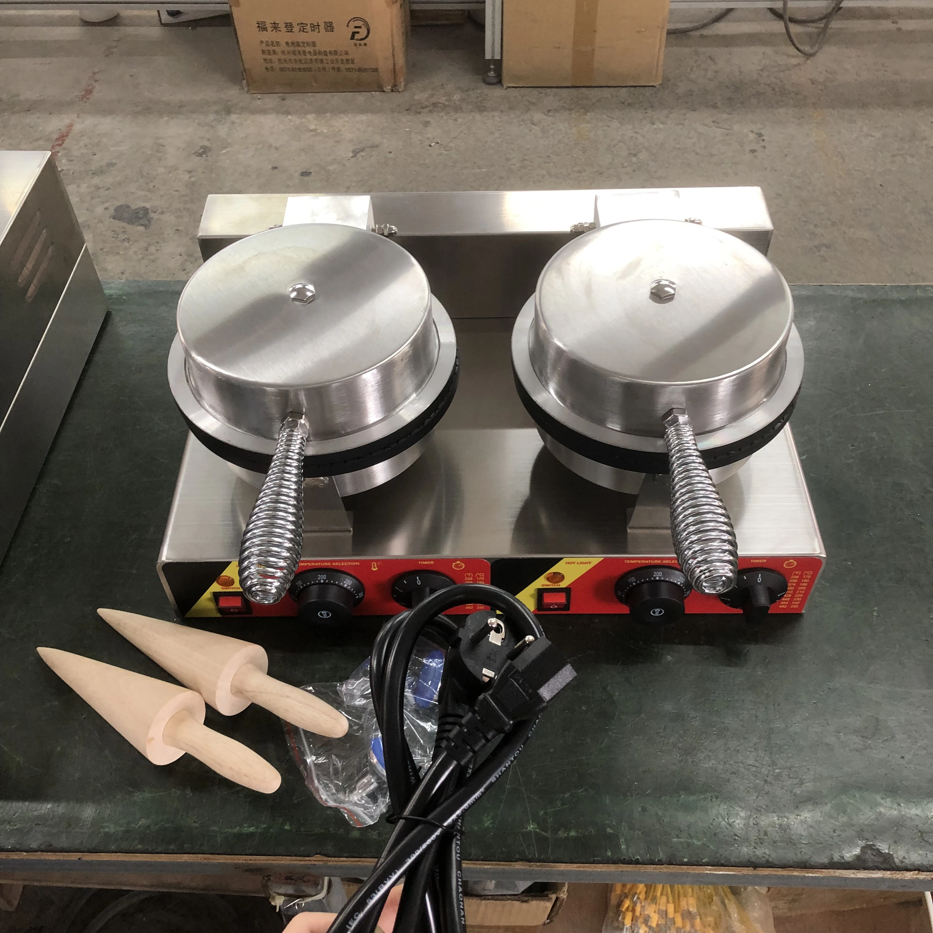 Ice Cream Cone Making Waffle Cup Cones Wafer Biscuit Roll Holder Maker Egg Roll Forming Tool