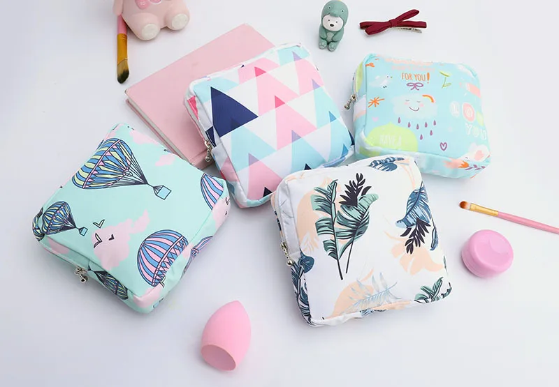 New Sanitary Towel Napkin Pad Tampon Purse Holder Case Bag Organizer Pouch Girls Feminine Hygiene Portable Mini Bag Storage Bags