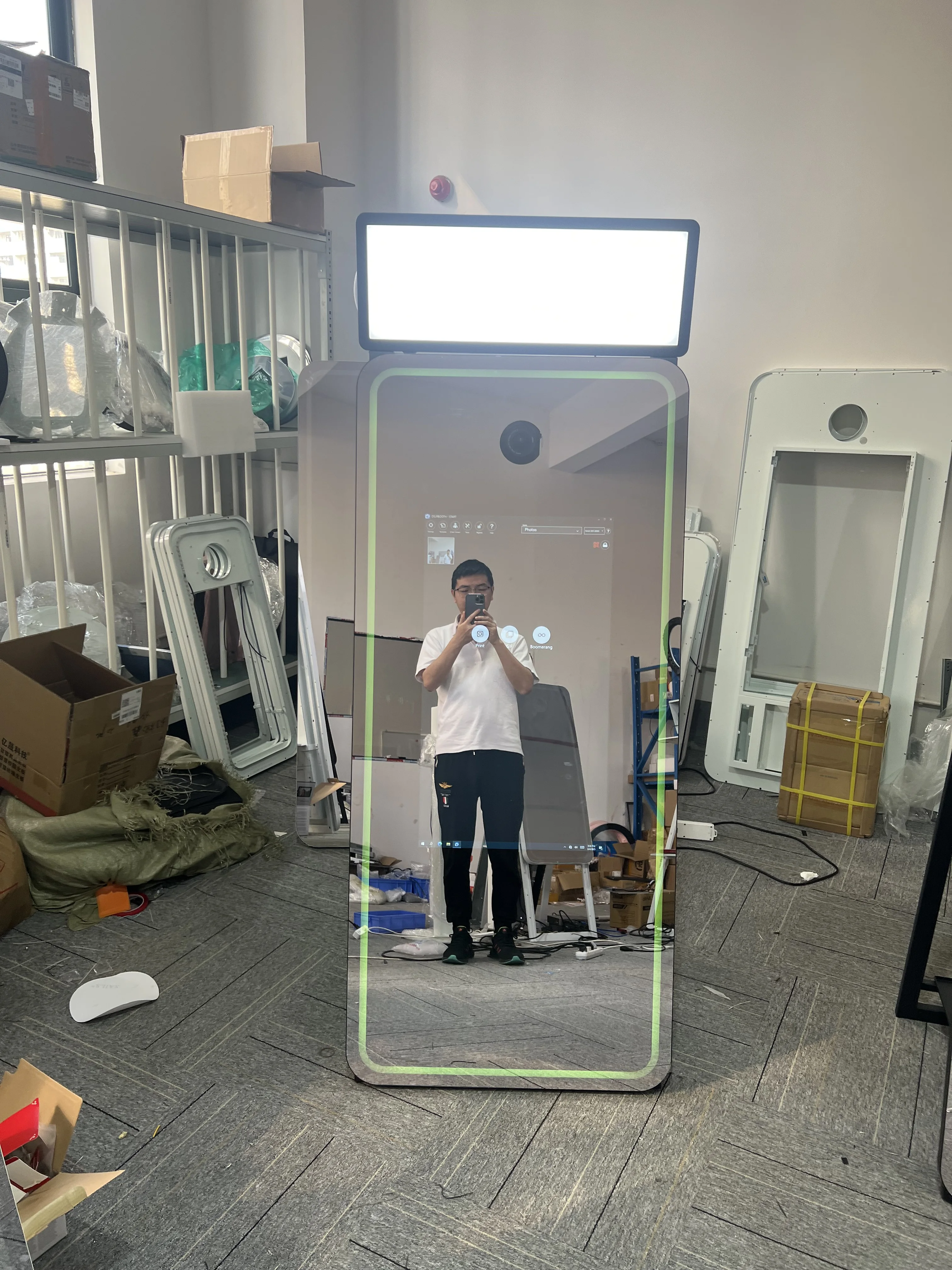 70 inch magic interactive selfie photo mirror booth machine for party or wedding or event