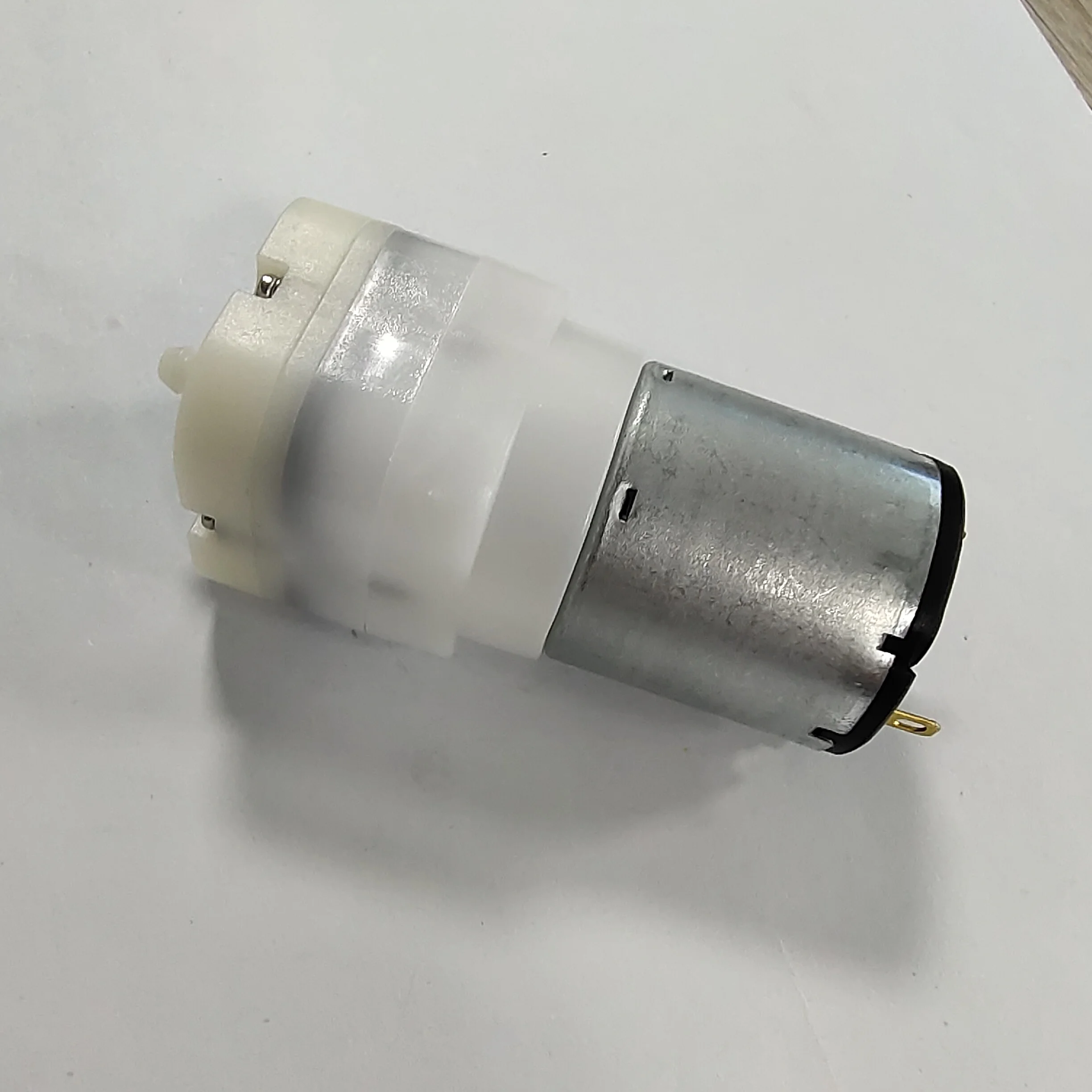Mini Air Pump 3.7V 6V 12V DC Hand rehabilitators Massage seats atomizer Car massage seats Massage pillowsMicro air pump