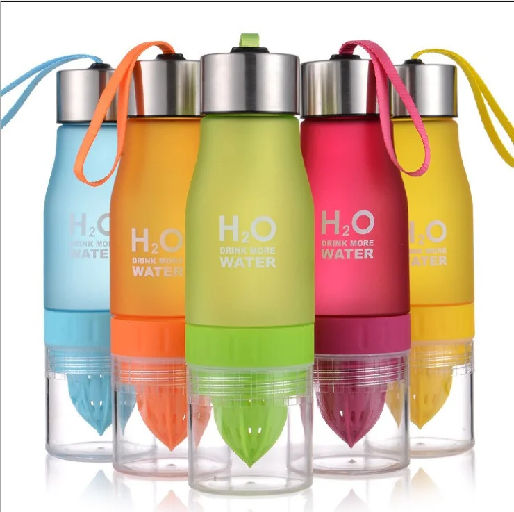 650ML Frost Colorful Private Label BPA Free Lemon H2O Plastic Fruit Infuser Water Bottle With Rope Handle