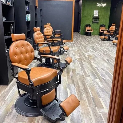 Waybom Salon Hair Equipment Barbershop Furniture Hair Salon Chairs Cheap black Men Barber Chair For Hairdressing