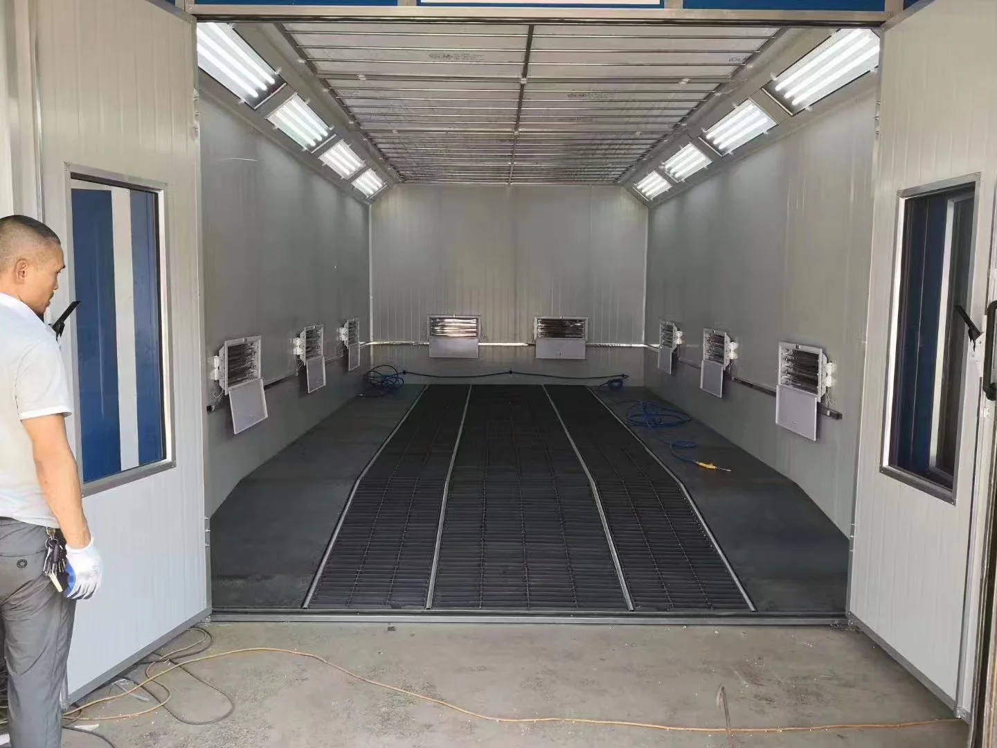 Best quality customised Car paint room Spray Booth Europe CE standard Car paint oven