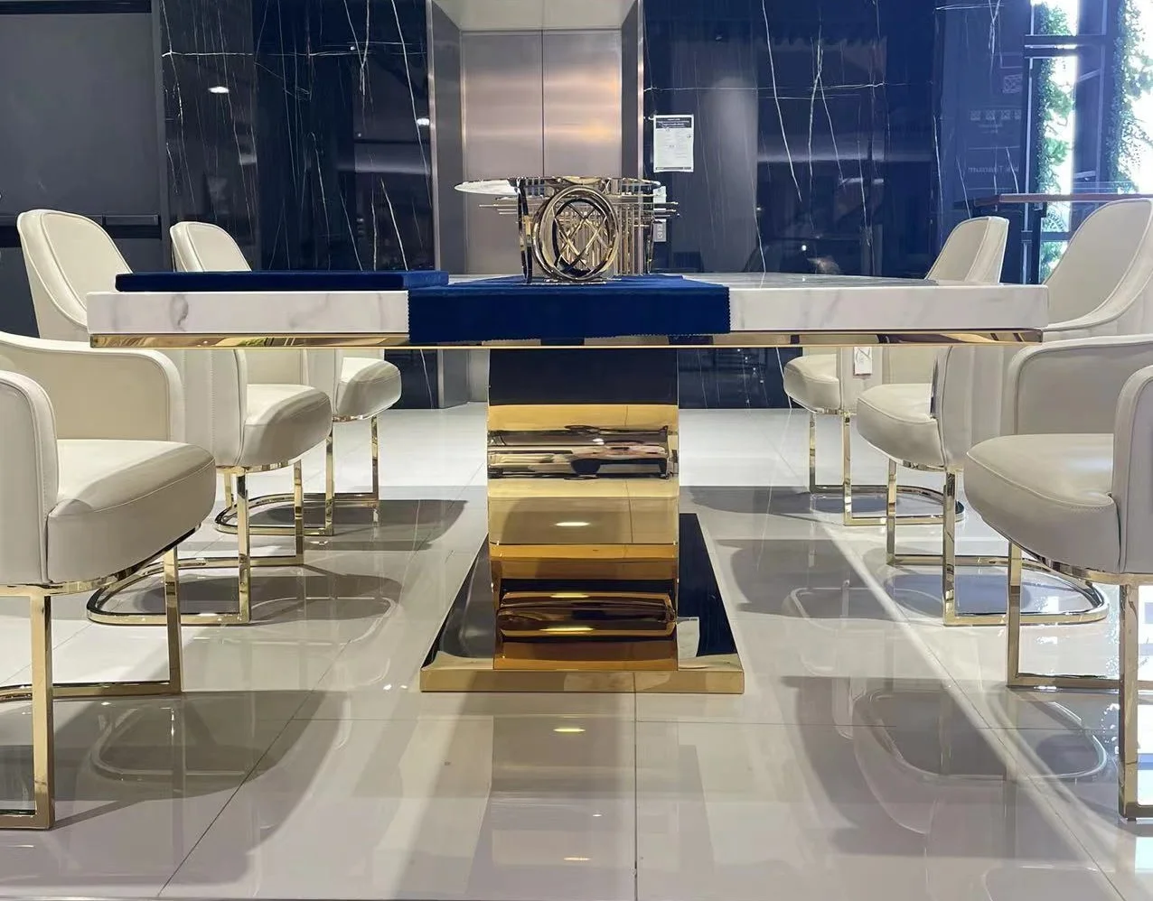 AN08  Luxury   round  Coin  gold chromed dining table set 10 seater marble table  chair set