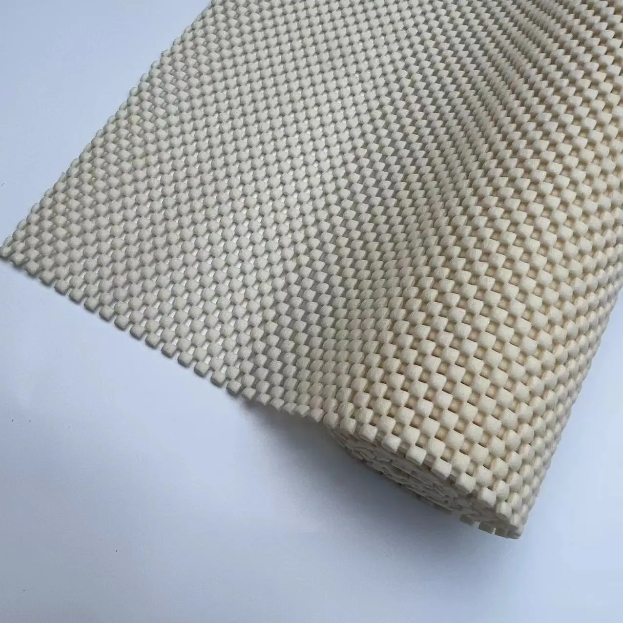 Non Slip Grip  Liner for carpet underlay Kitchen cabinets,cutting board. Kitchenware, Tableware, PVC mesh cream