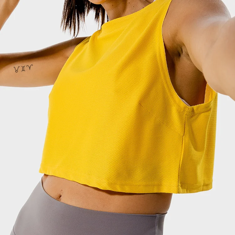 2021 Woman Custom Logo Mini Cute Sleeveless Shirt 100% Cotton Loose Fit Solid Workout Tank Crop Top