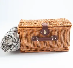Wicker picnic basket factory wholesale customized wicker picnic gift hamper for 6 person with all accessories