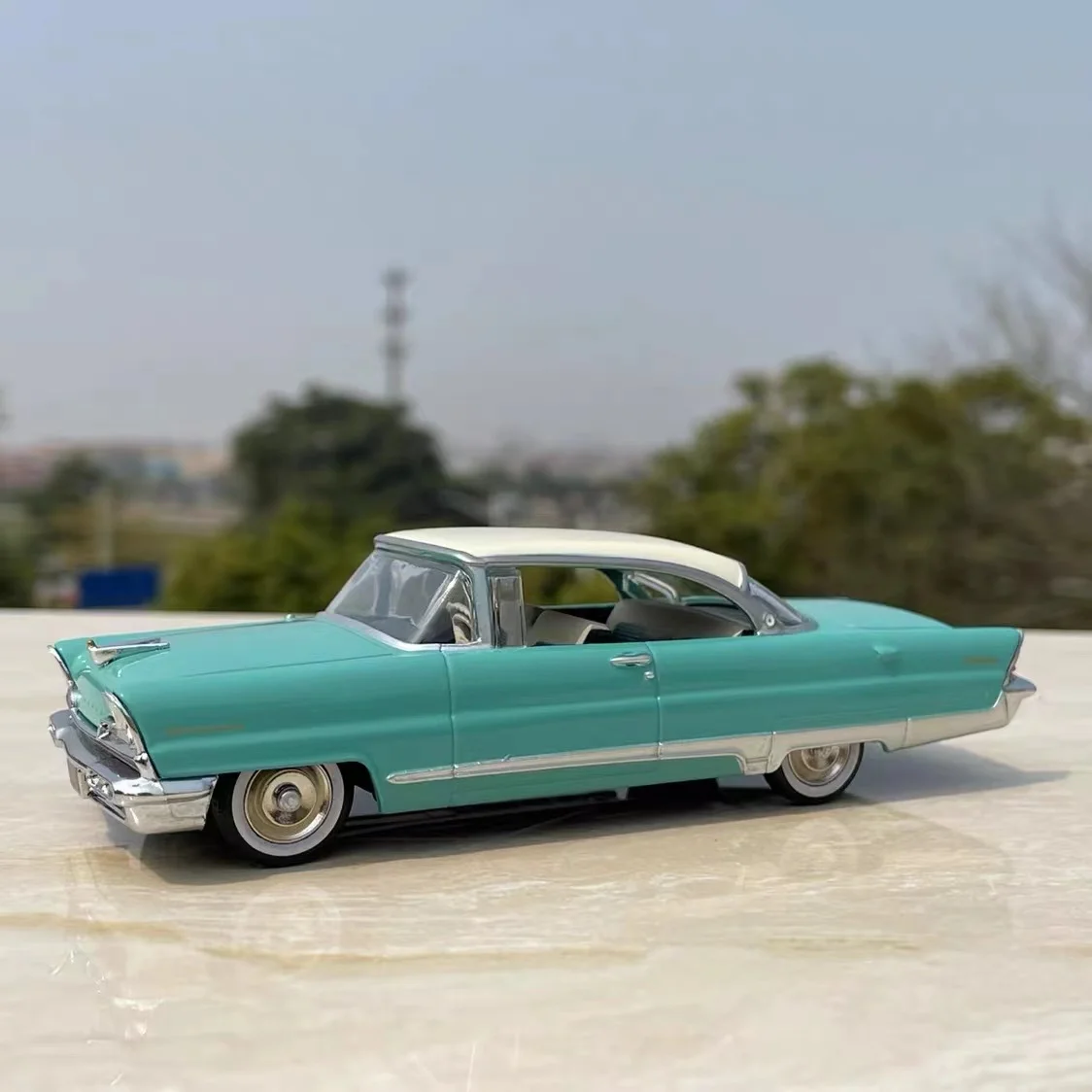 Customized Diecast 1:43 Miniature Model Car Die cast Alloy 1/43 Collectible Car Model For Display