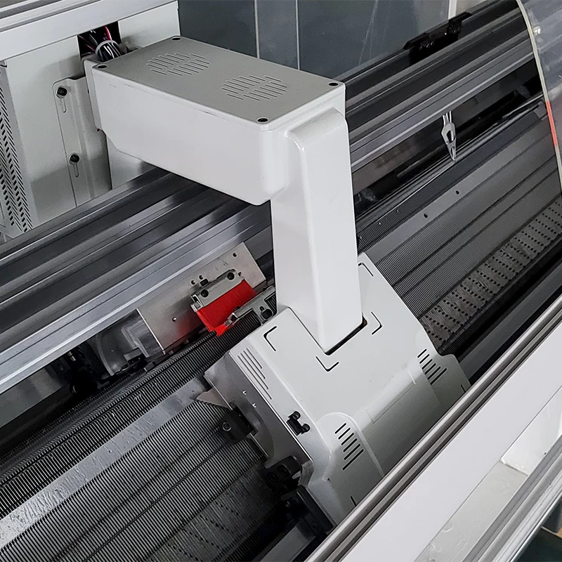 Новинка, полностью автоматическая машина для вязания свитеров, плоская вязальная машина, для продажи, компьютеризированная машина для жаккардовых свитеров 52 дюйма 7 г